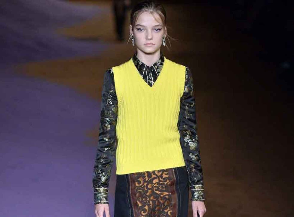 nordøst Valg fysiker Prada sparks controversy after a 14 year old model appeared on the catwalk  during Milan Fashion Week | The Independent | The Independent