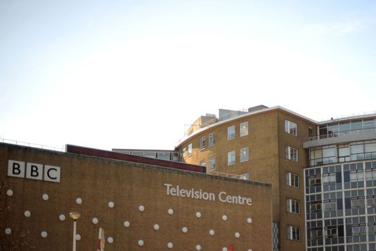 100 Firefighters Battle Major Blaze at Former BBC Centre London