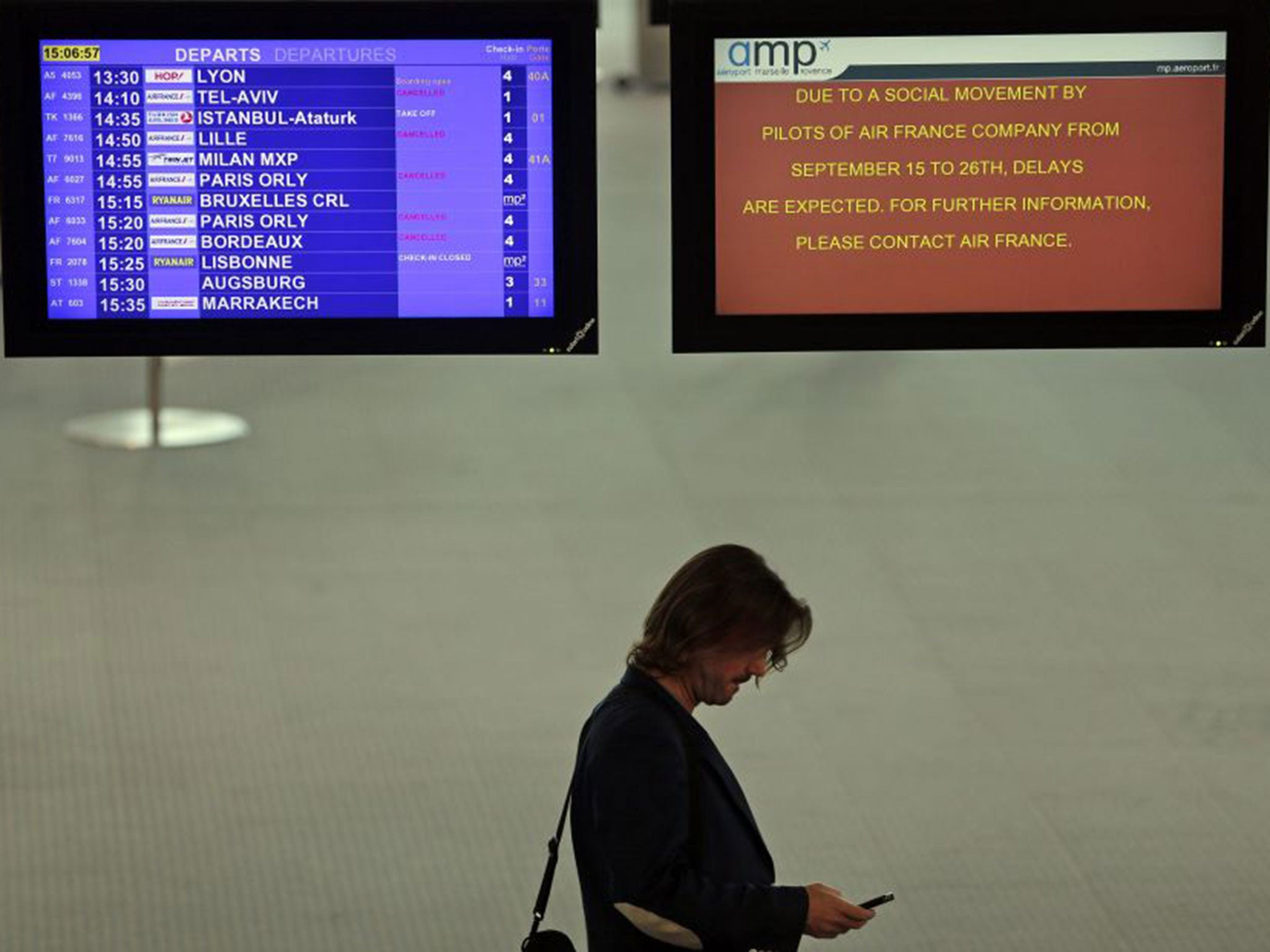 The pilots’ strike, now approaching its 11th day, is the longest in Air France history