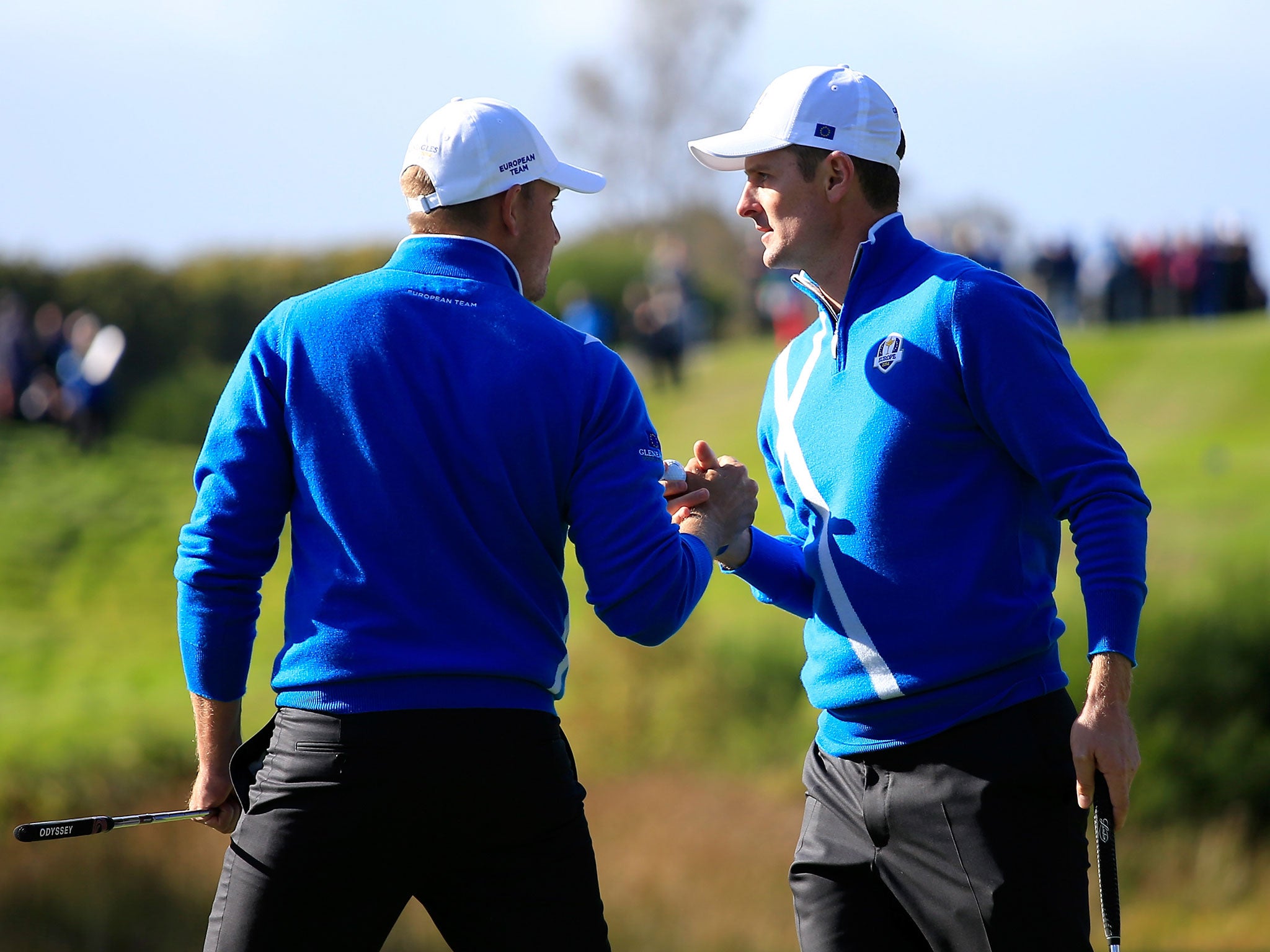 Henrik Stenson and Justin Rose put Europe 3.5-2.5 ahead