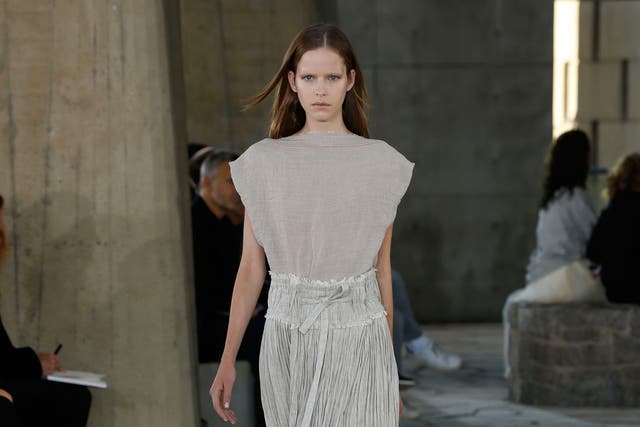 Paris Fashion Week show review: Can Jonathan 'JW' Anderson crack the ...