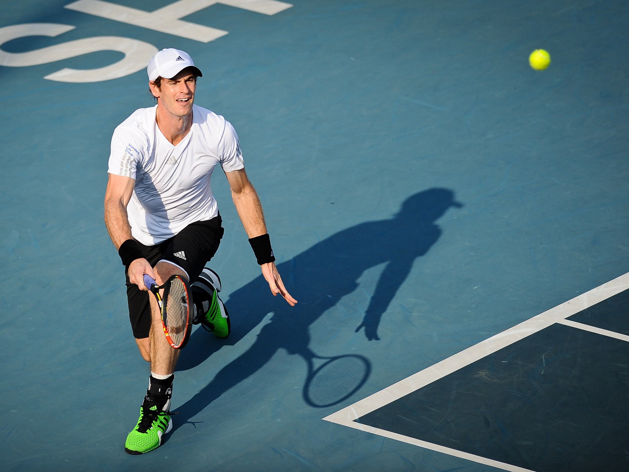 Andy Murray in action at the Shenzhen Open
