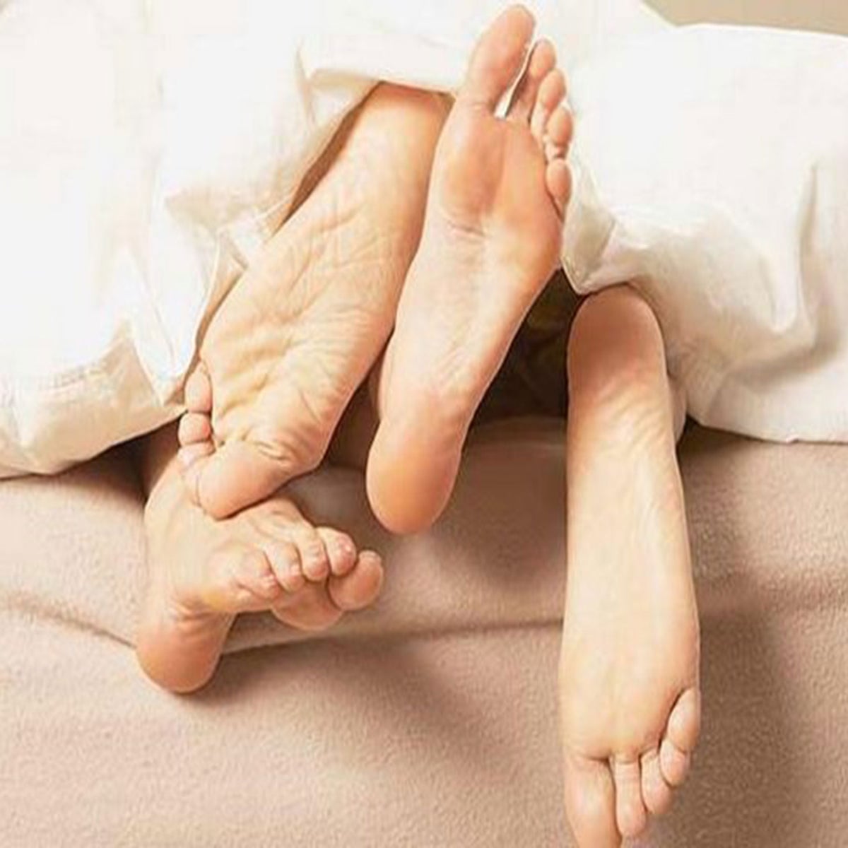Barefoot Sex Submission - British sex survey 2014: Over three-quarters of men watch porn, but women  prefer erotica | The Independent | The Independent
