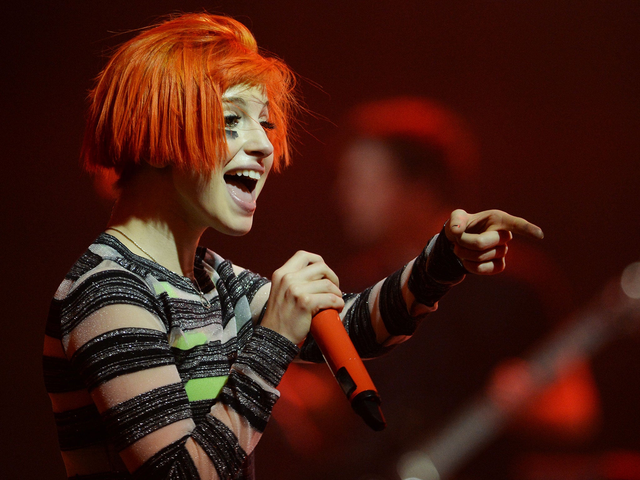 Hayley Williams performs with Paramore in New York in 2020