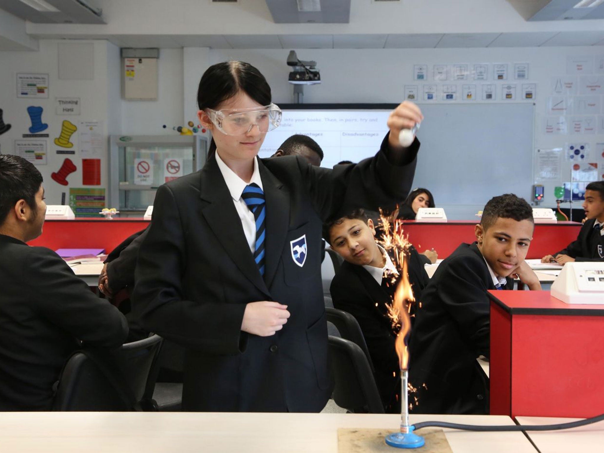 Cressex School in High Wycombe, Bucks. Year 10 students at work in a science clas