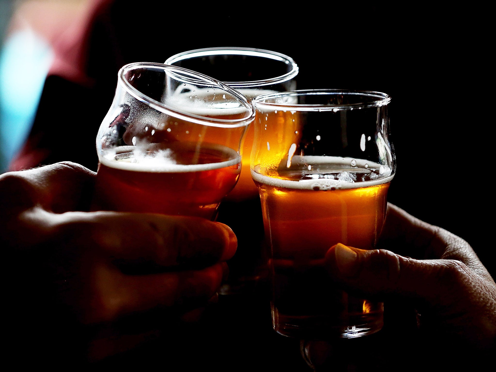A life-saving pill could help reduce alcohol consumption