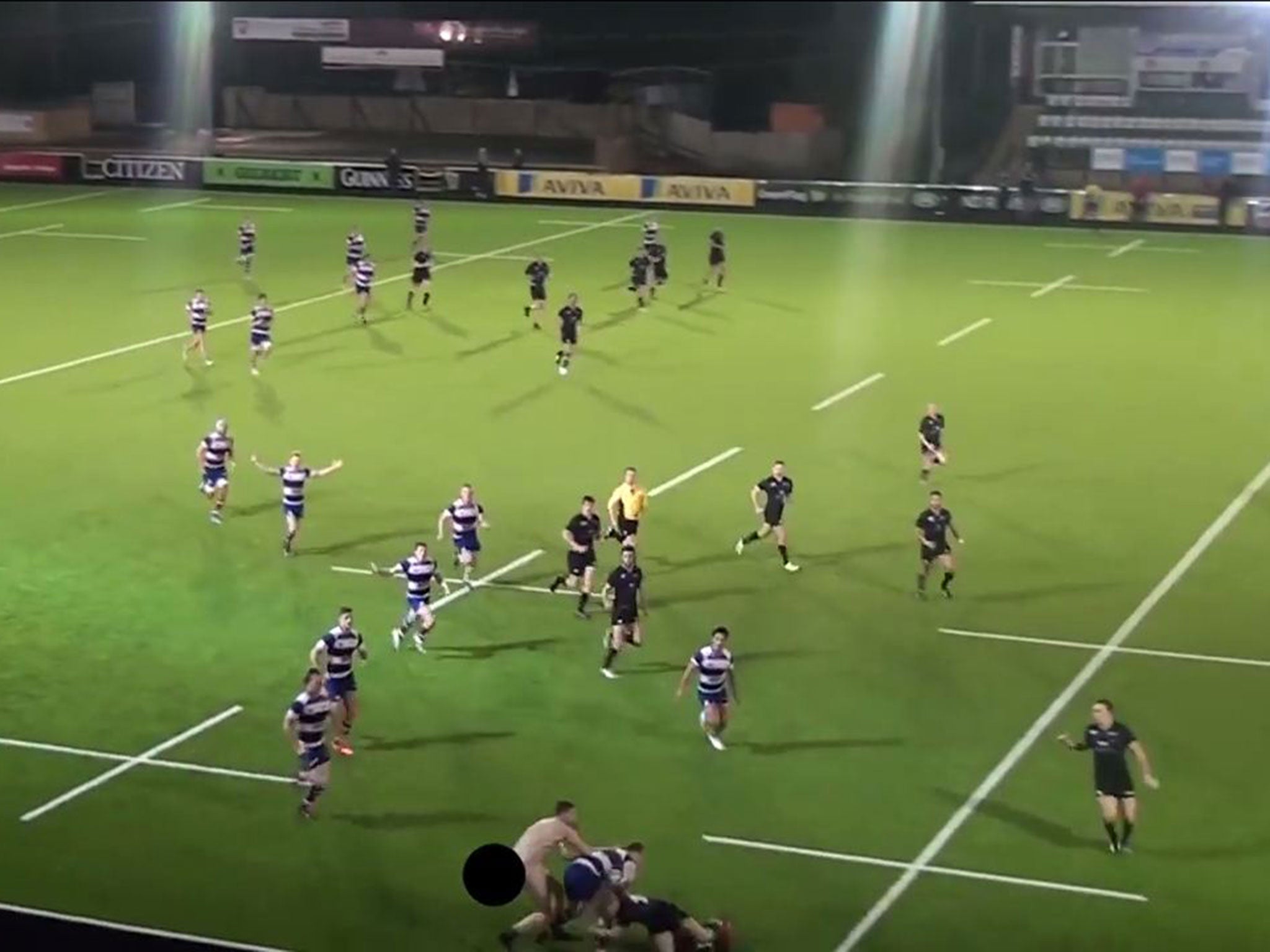 Video Streaker shows his penis in rugby Varsity match, starts mass brawl, then casually escapes The Independent The Independent