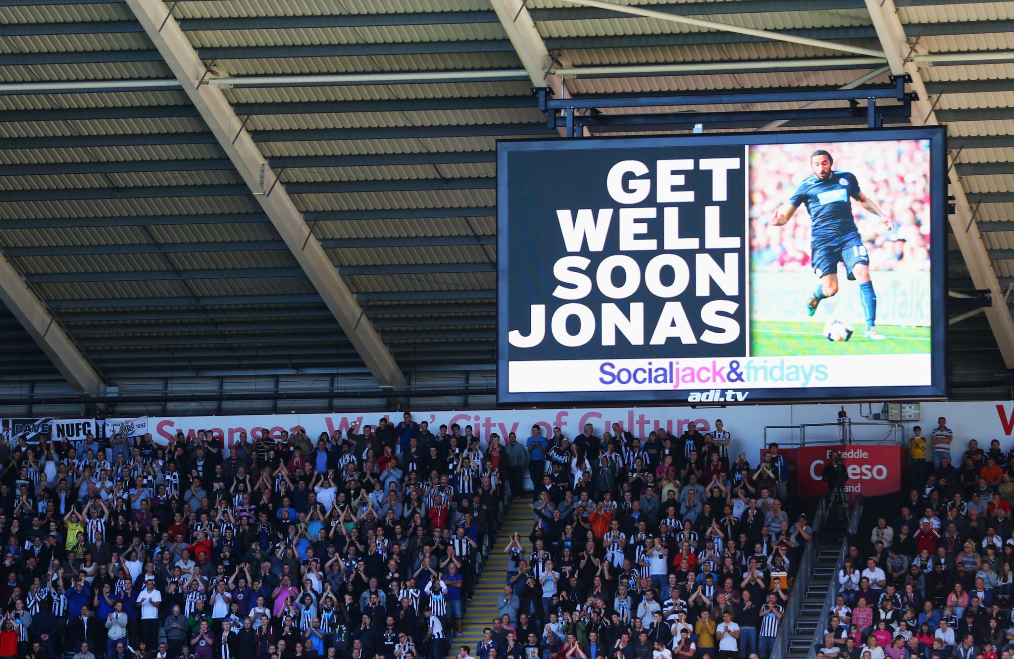 Newcastle fans have shown their support for the midfielder