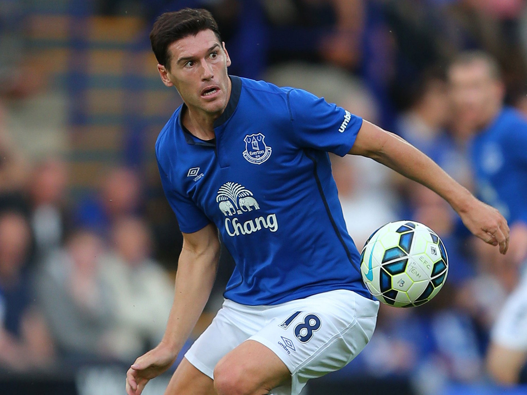 Gareth Barry was part of the Everton team which won 1-0 at Old Trafford last season