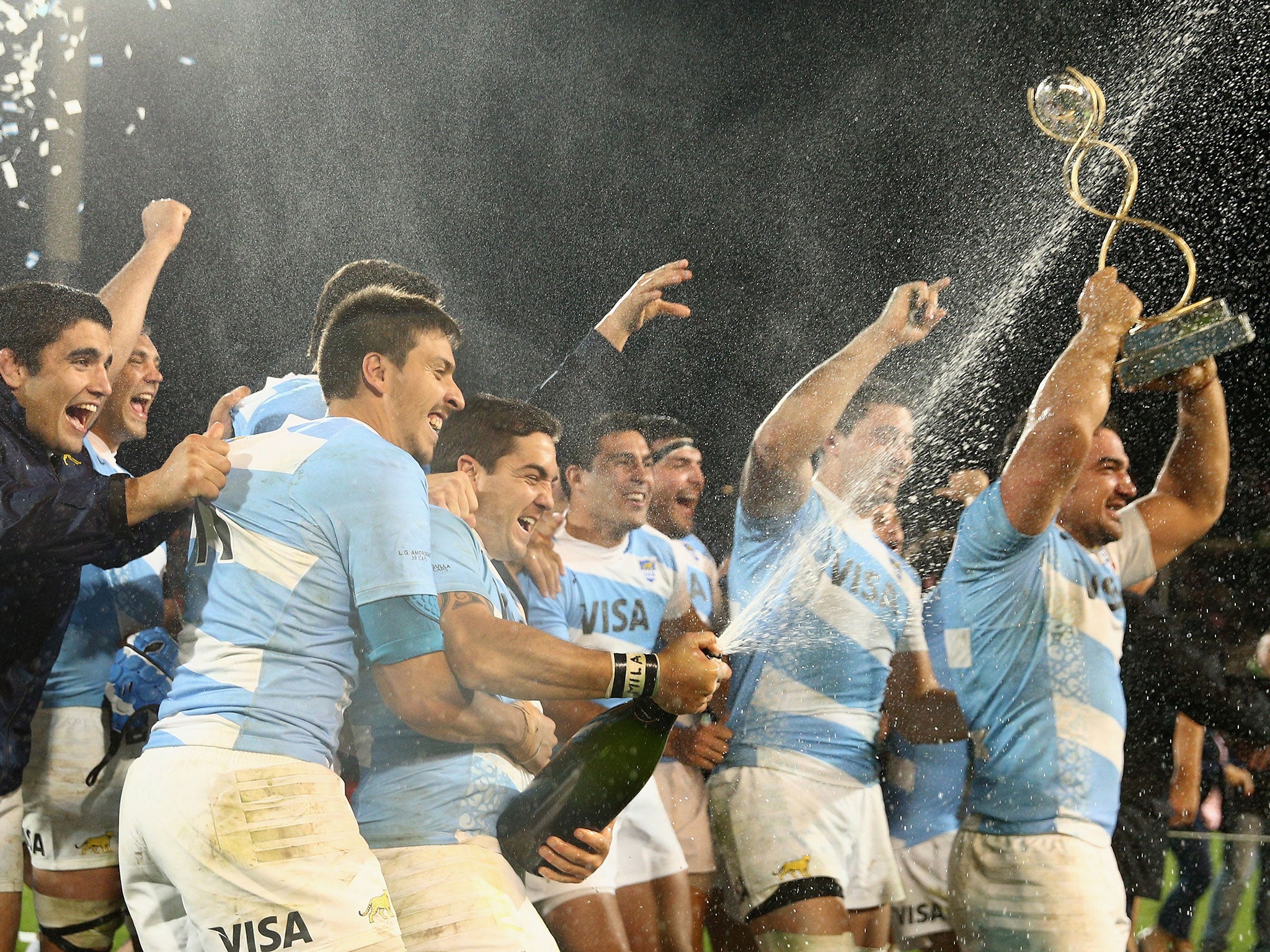 Argentina celebrate winning The Rugby Championship match between Argentina and the Australian Wallabies