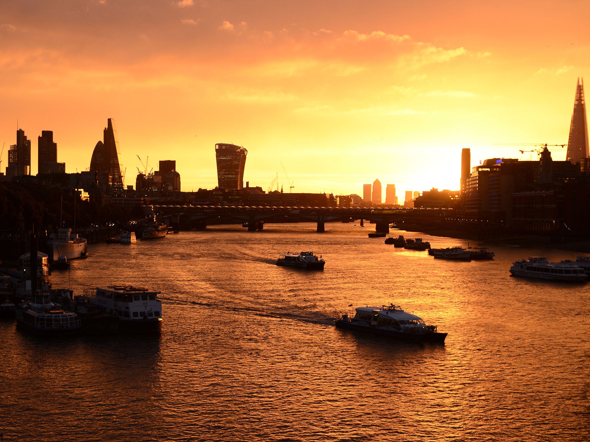 The sunrise in London on 6 October. Picture: Jeremy Selwyn/Evening Standard
