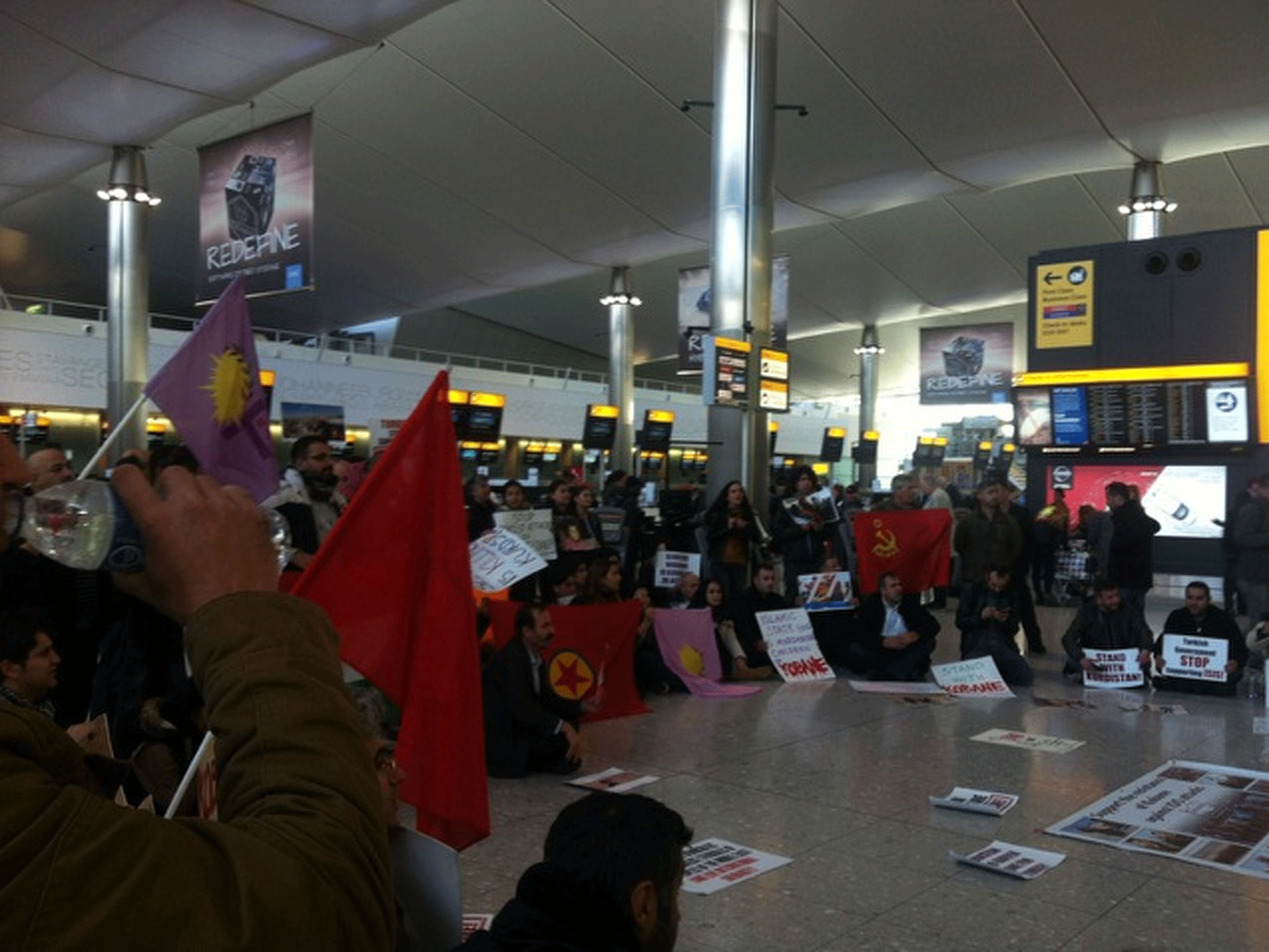 Kurdish protesters gather at Heathrow Airport as anti-Isis demonstrations take place across Europe