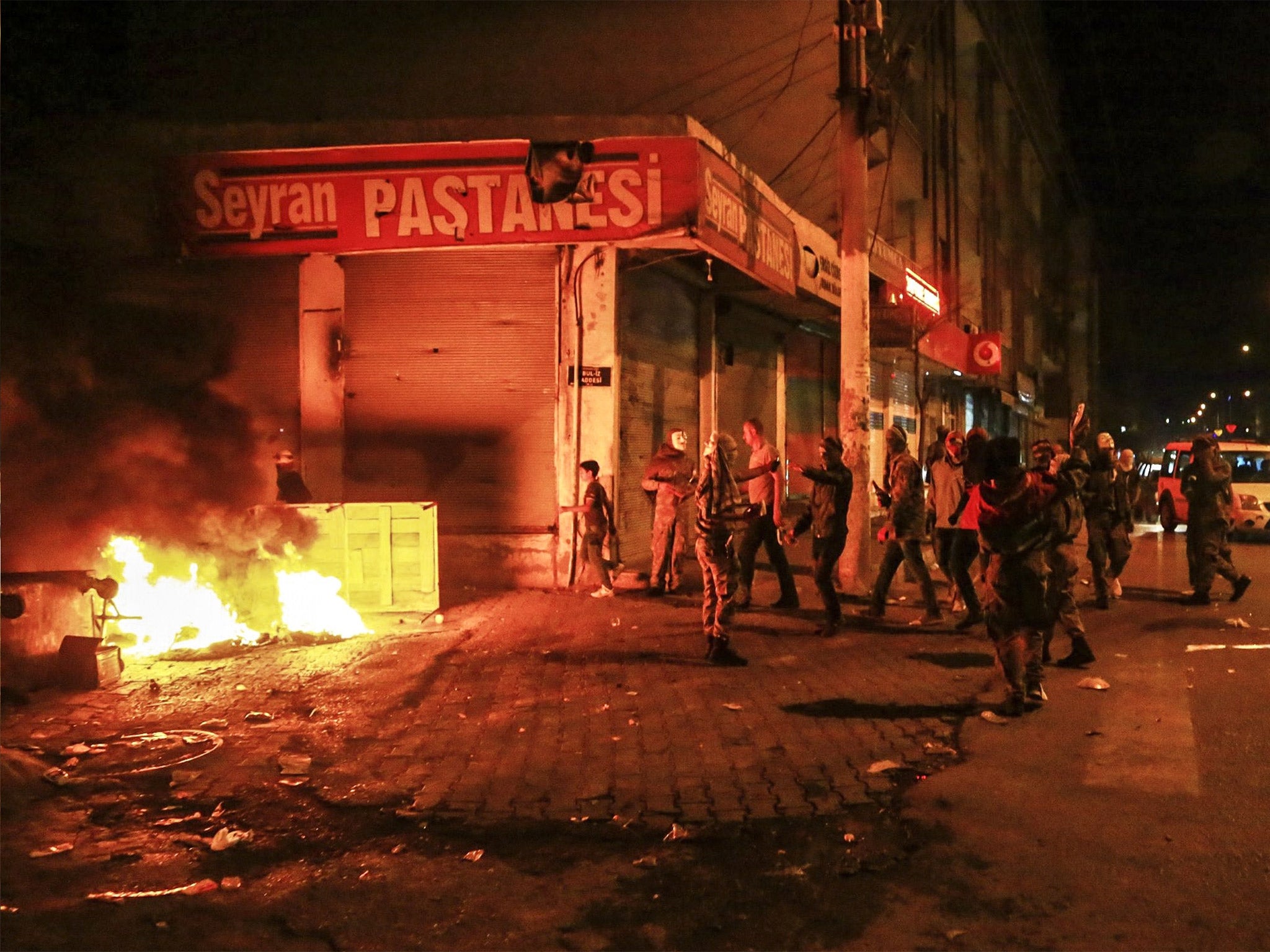 Kurdish protesters in the southeastern city of Diyarbakir