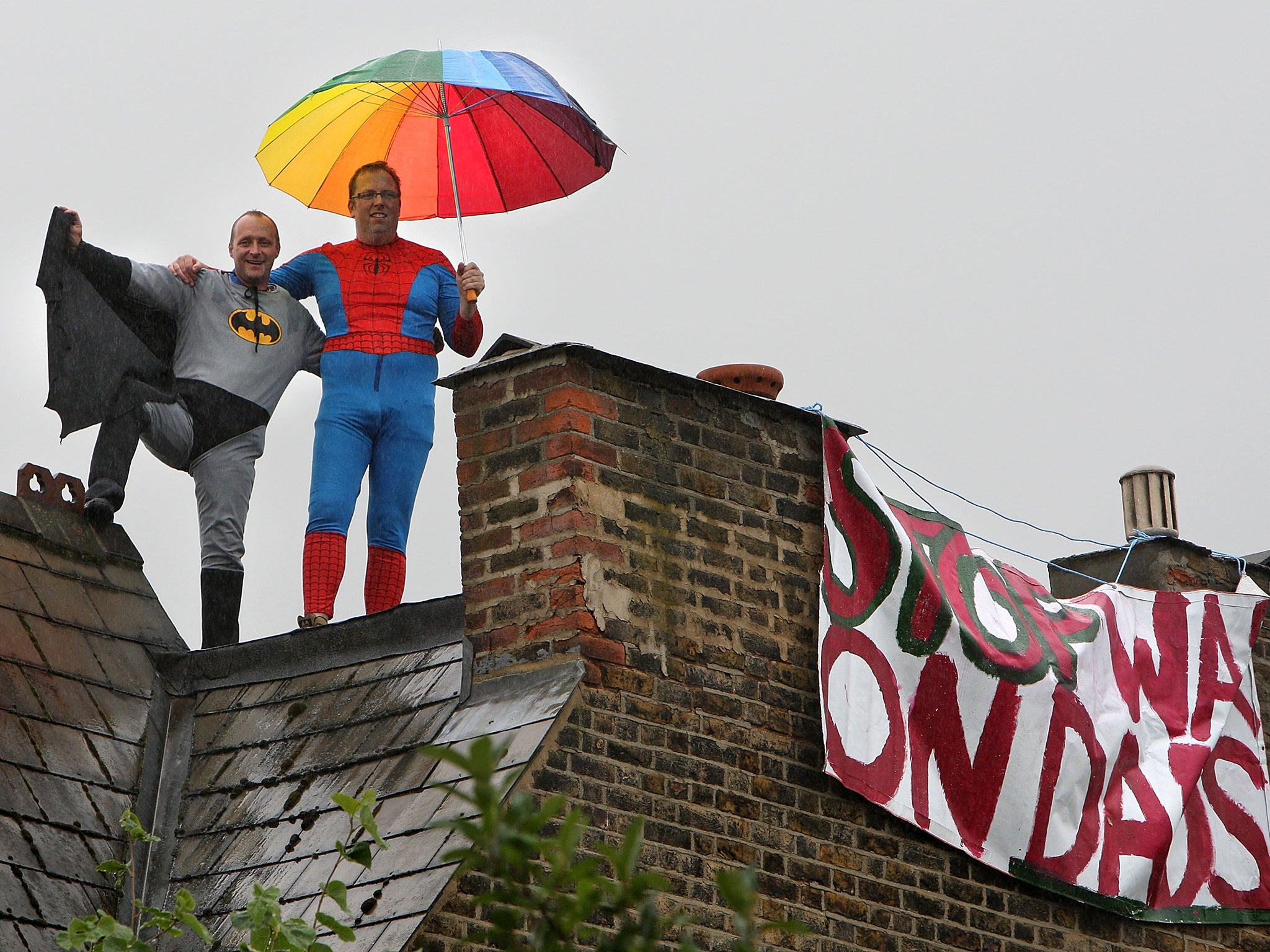 Fathers for Justice protest on the roof of Harriet Harman's home in 2008