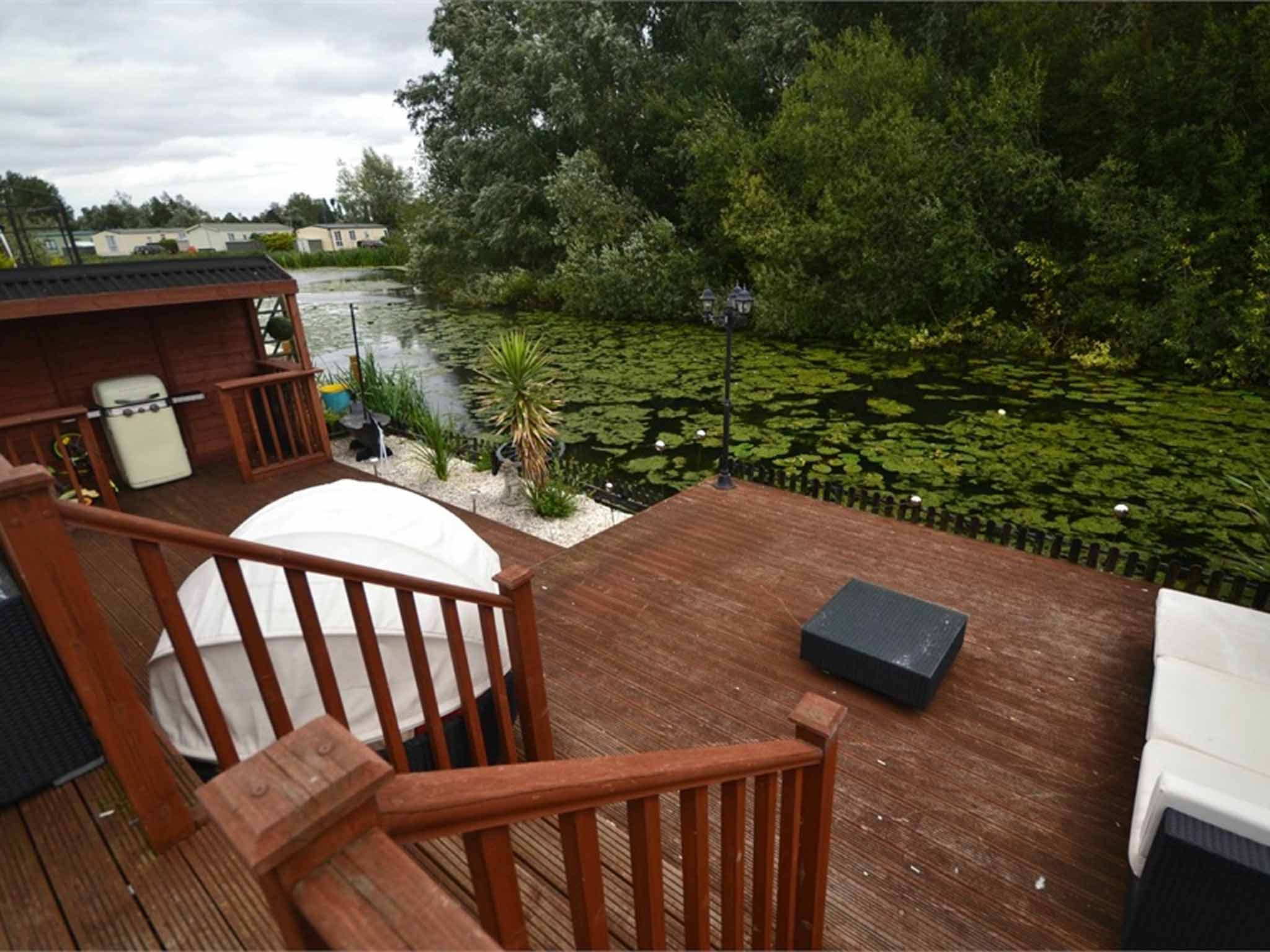 Three bedroom lodge, Goose Lakes, Billing Aquadrome, Crow Lane, Northampton NN3. On for £90,000 with James Anthony.