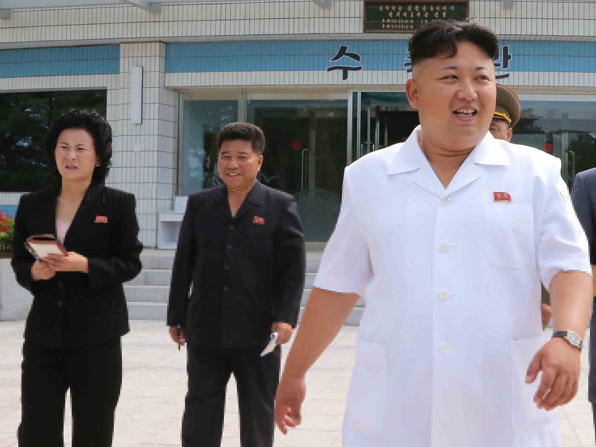 Kim Jong-un with his younger sister, Kim Yo-jong
(left), on one of the leader’s staged public appearances