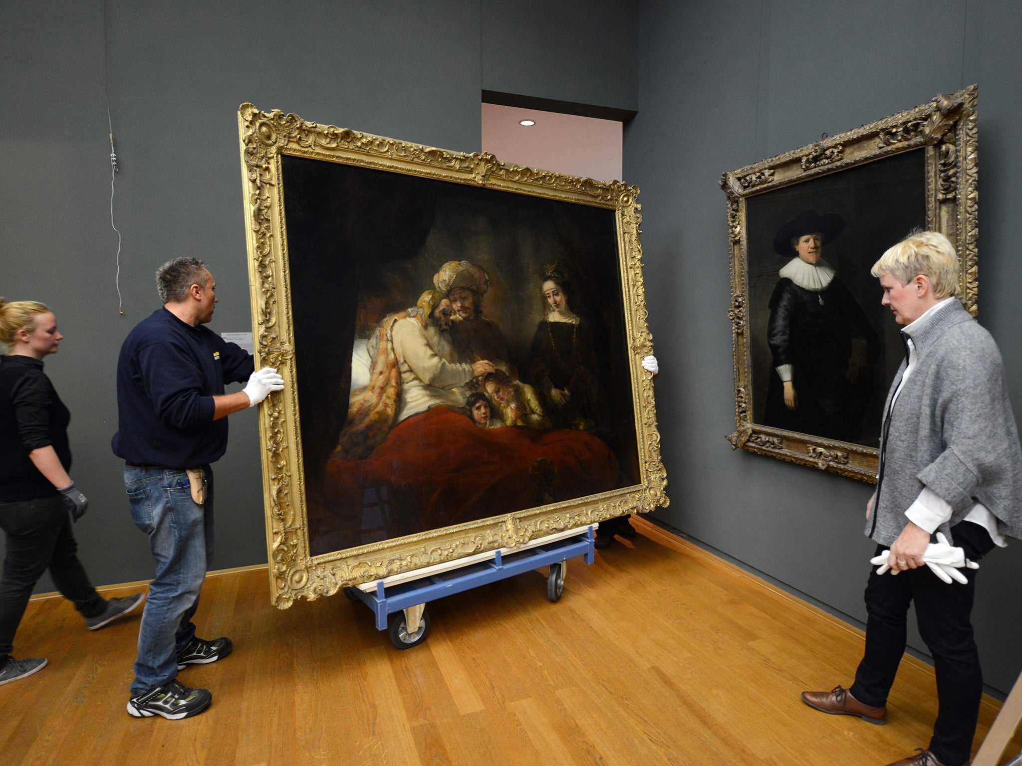 'Jakobssegen' by Dutch artist Rembrandt van Rijn is being transported from the Museum Schloss Wilhelmshoehe in Kassel, Hesse, Germany