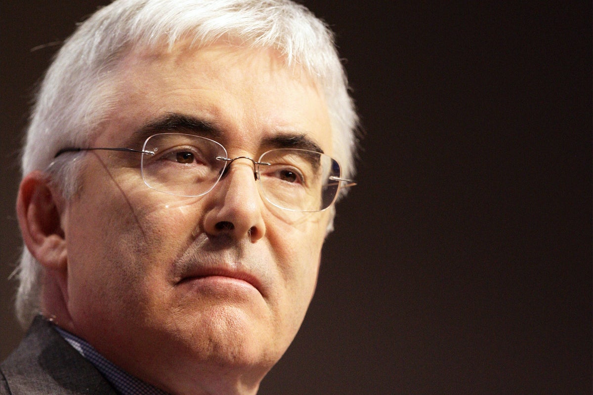 Lord Freud hangs on as MPs of all parties 'call for his head' over ...