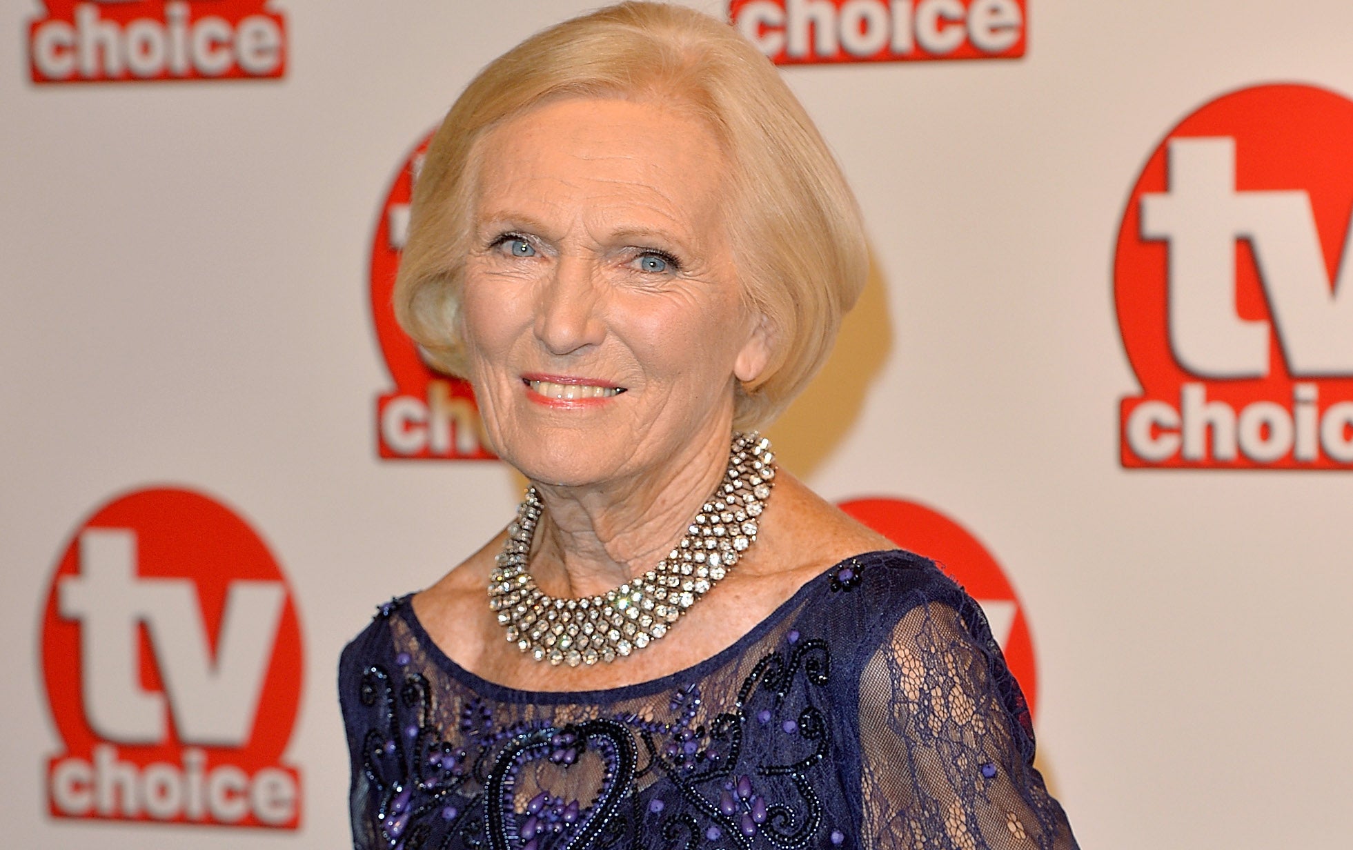 How Mary Berry is defying age with her hair and make-up