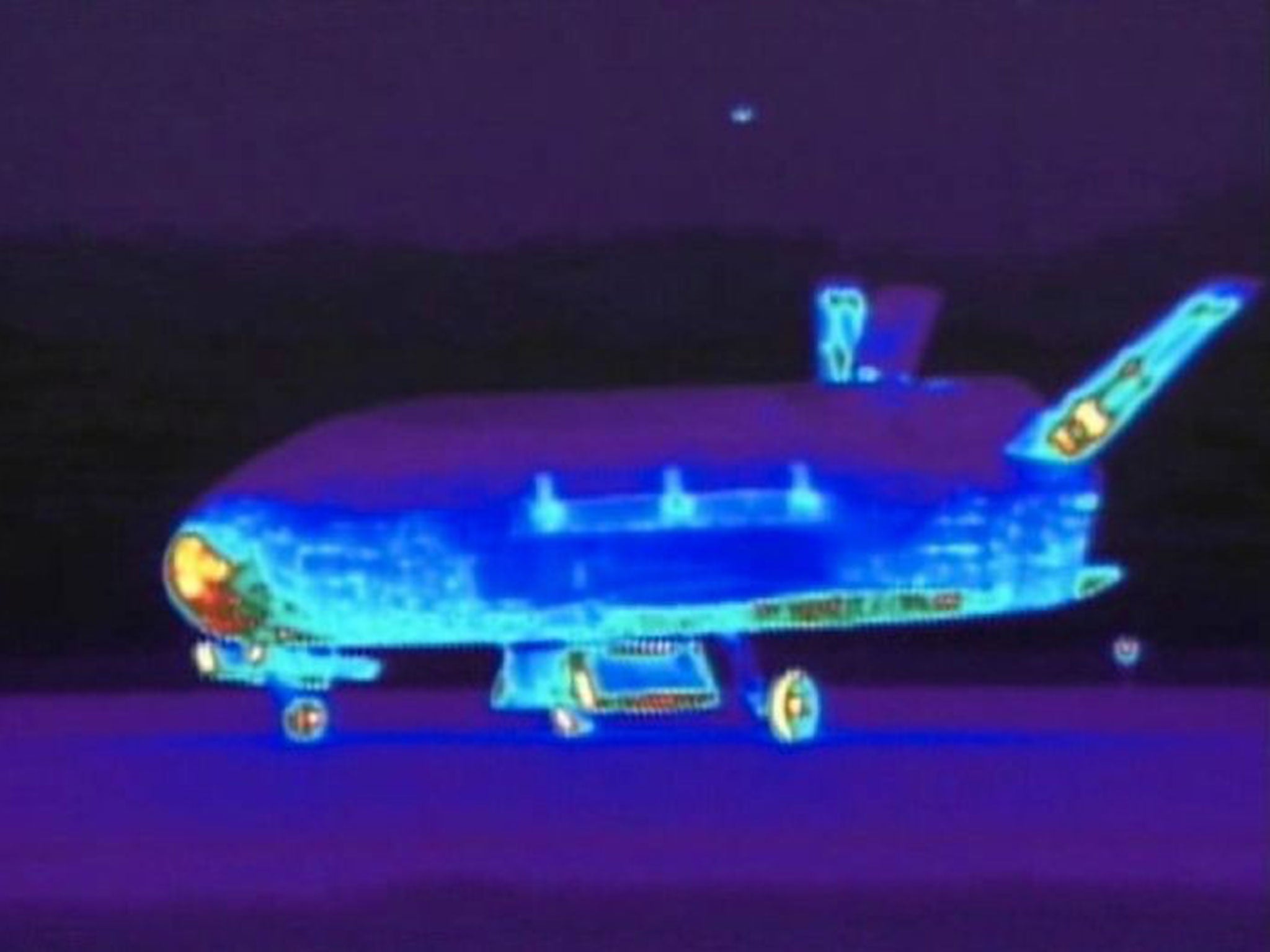 England America Xxx Video - Top secret space plane: American X-37B aircraft lands after secret mission  lasting almost two years | The Independent | The Independent