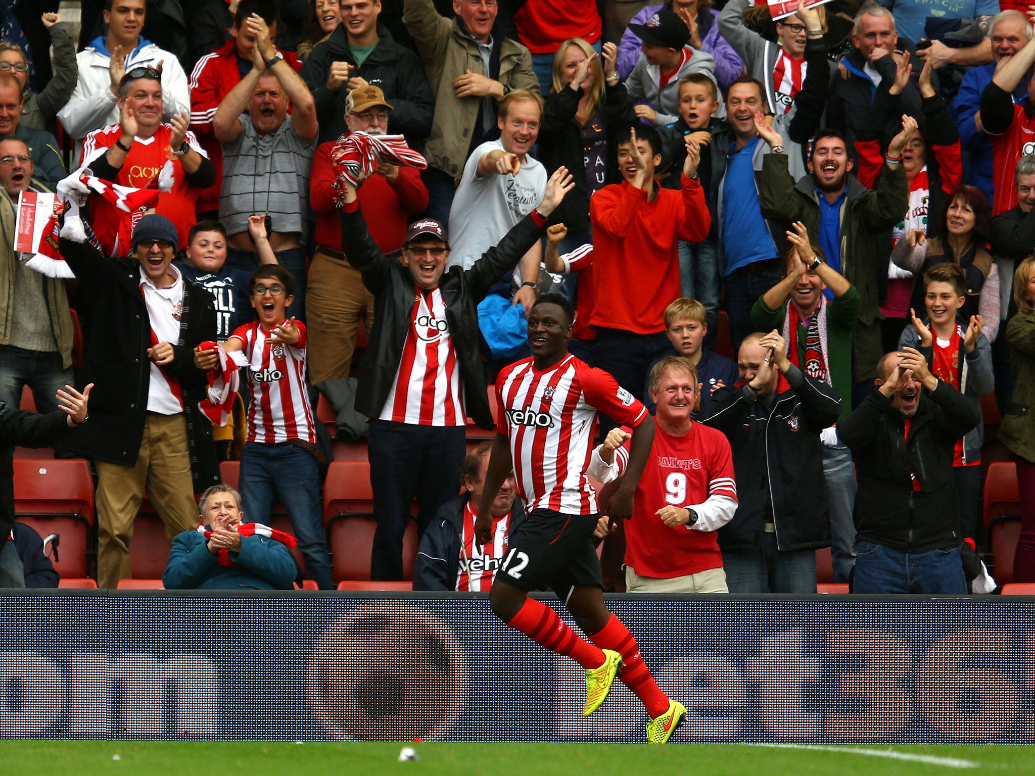 7-0 79 min – Wanyama slams a shot down the middle from 10 yards.