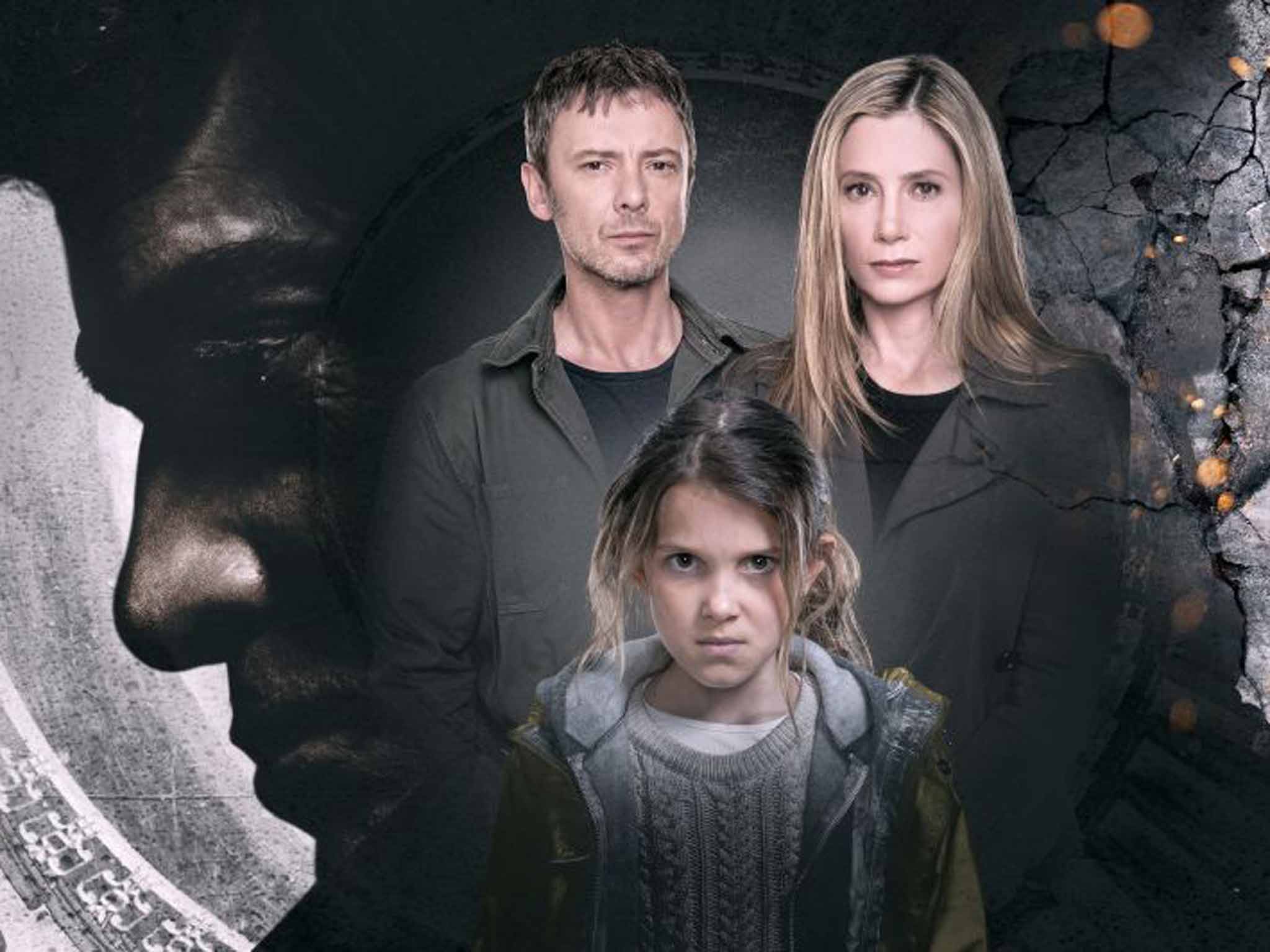 Mira Sorvino with John Simm and Millie Brown, her co-stars in 'The Intruders'