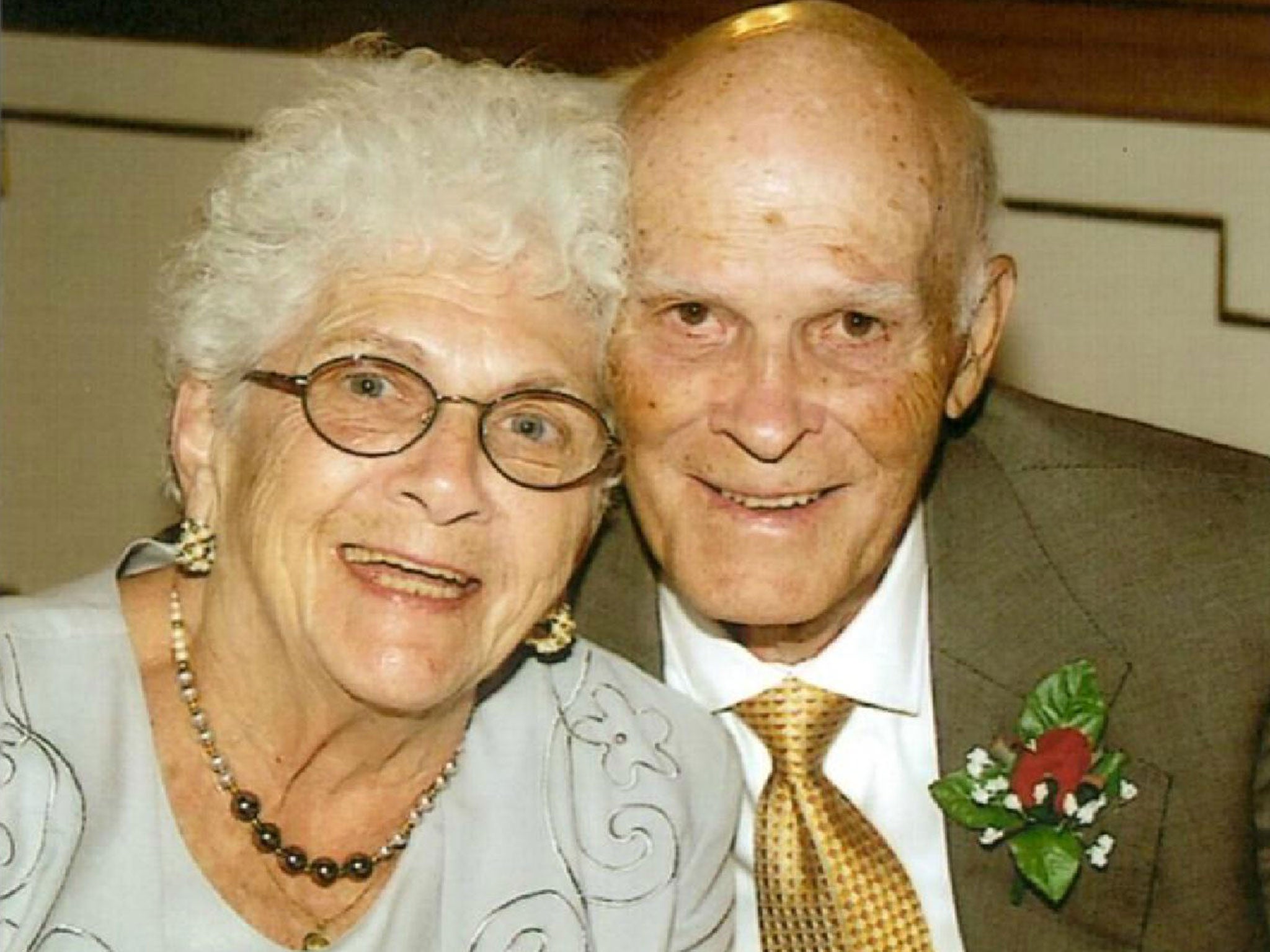 Helen and Joe Auer. Picture: Meyer Funeral Home