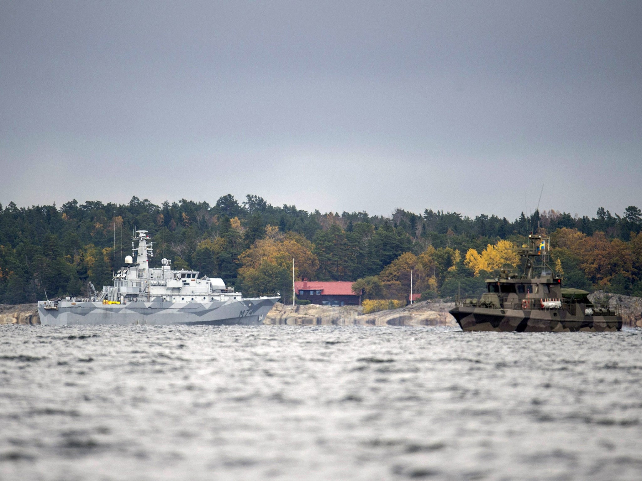 A Swedish minesweeper searches for suspected "foreign underwater activity" near Stockholm