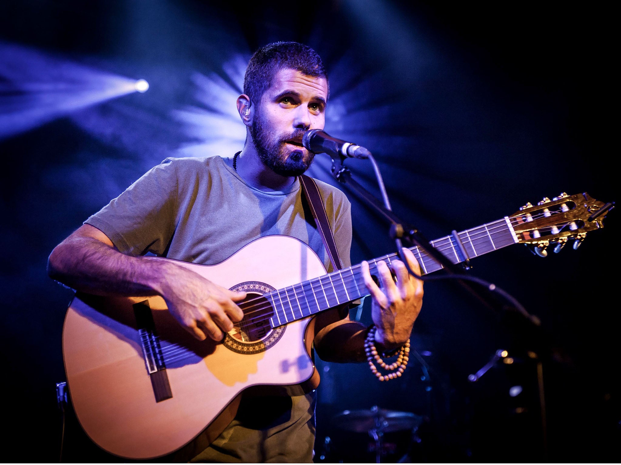Nick Mulvey in concert at the Cambridge Junction, London