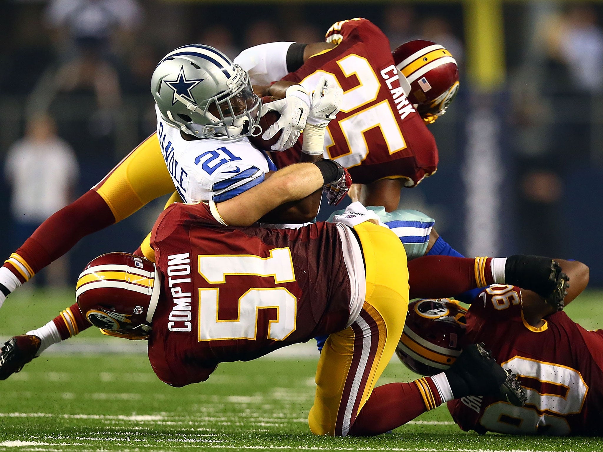 Colt McCoy, Washington halt streaking Cowboys after Tony Romo hurt