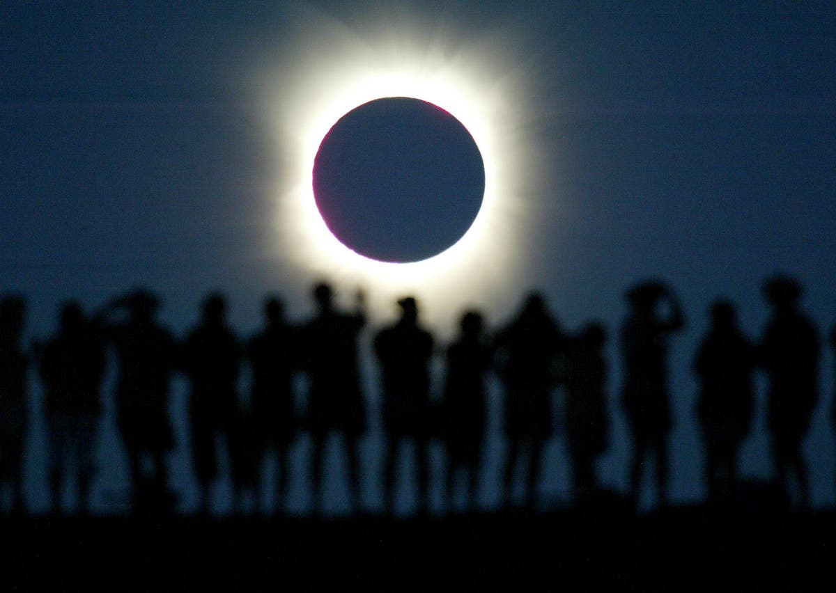 Nasa Confirms Six Days Of Darkness In December No They Don T It S A Hoax The Independent The Independent Nasa has confirmed that the earth will experience 15 days of total darkness between november 15 and november 29, 2017. nasa confirms six days of darkness in