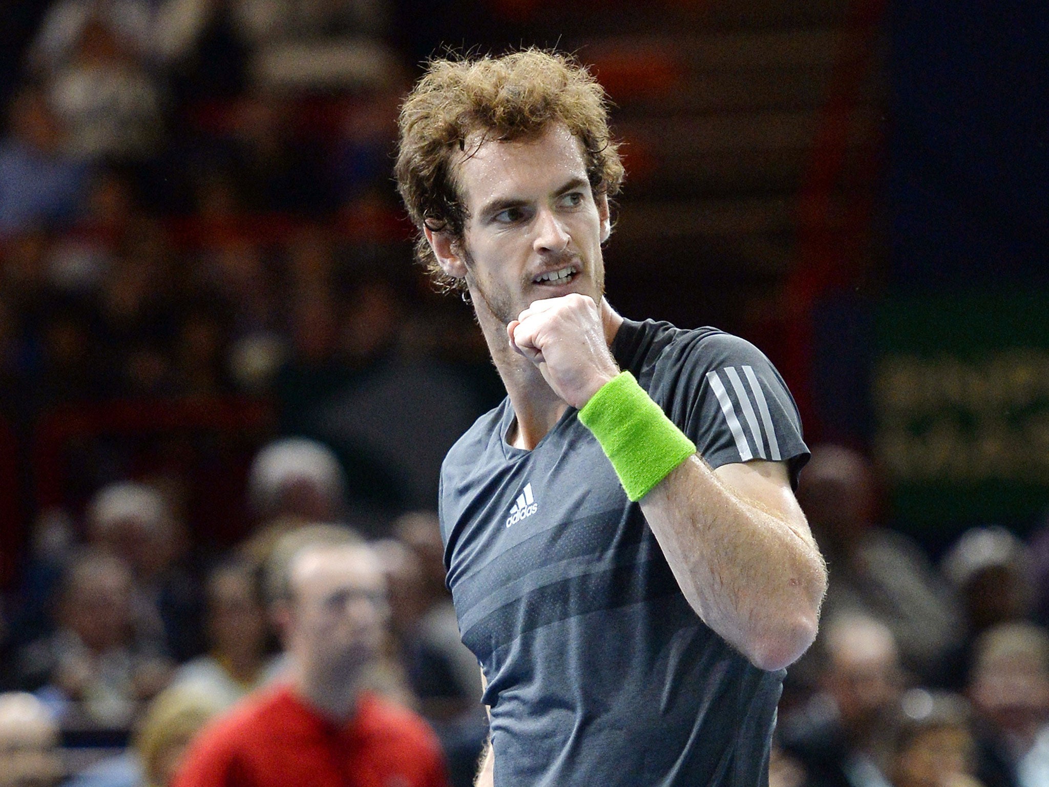 Andy Murray celebrates his win over Julien Benneteau