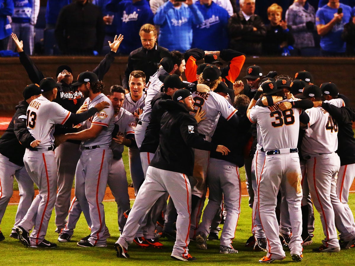 Madison Bumgarner, Giants beat Royals for 3-2 World Series lead