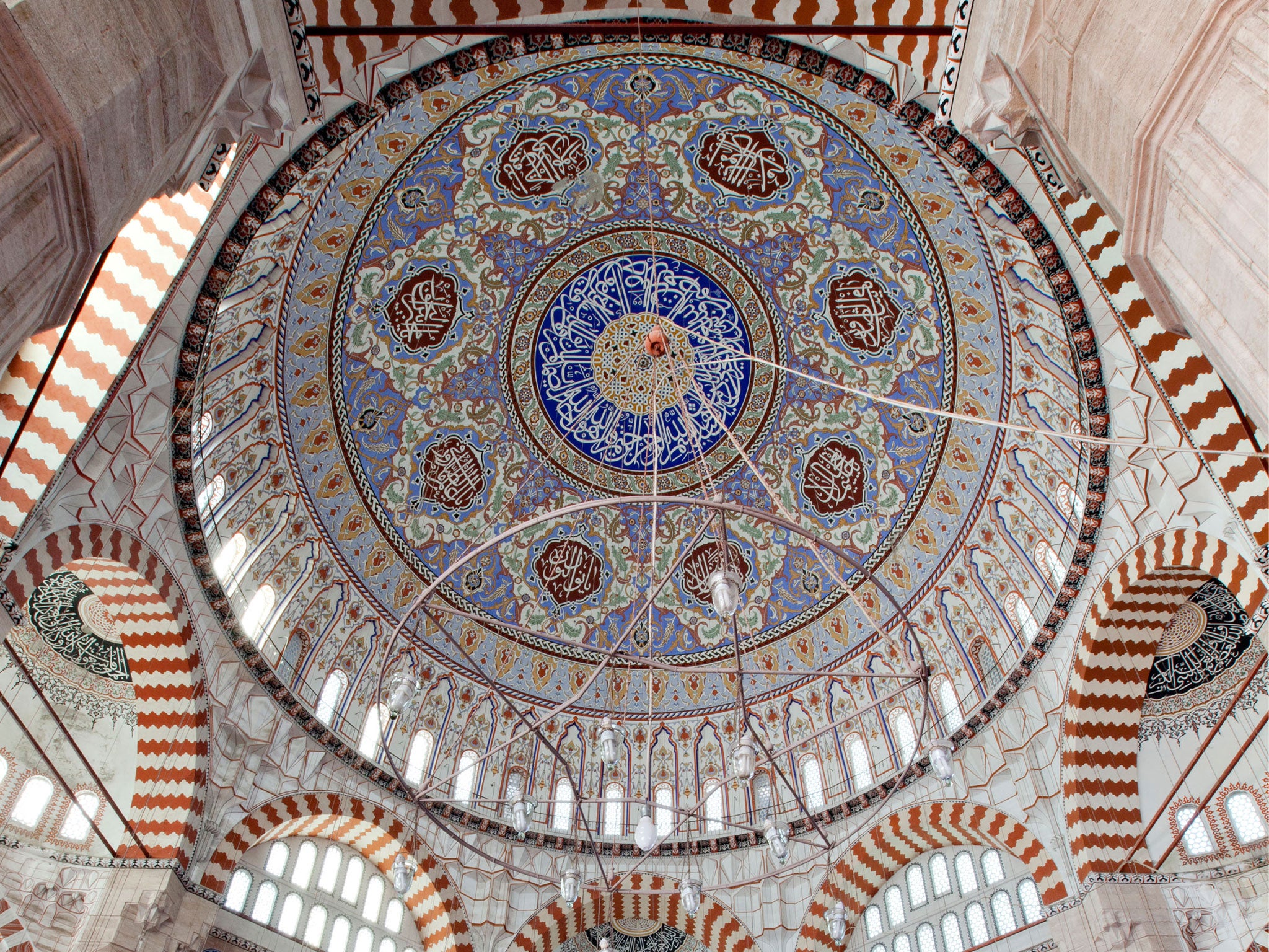 Entirely his own vault: Selimiye Mosque, in Turkey, built by Mimar Sinan, 1575