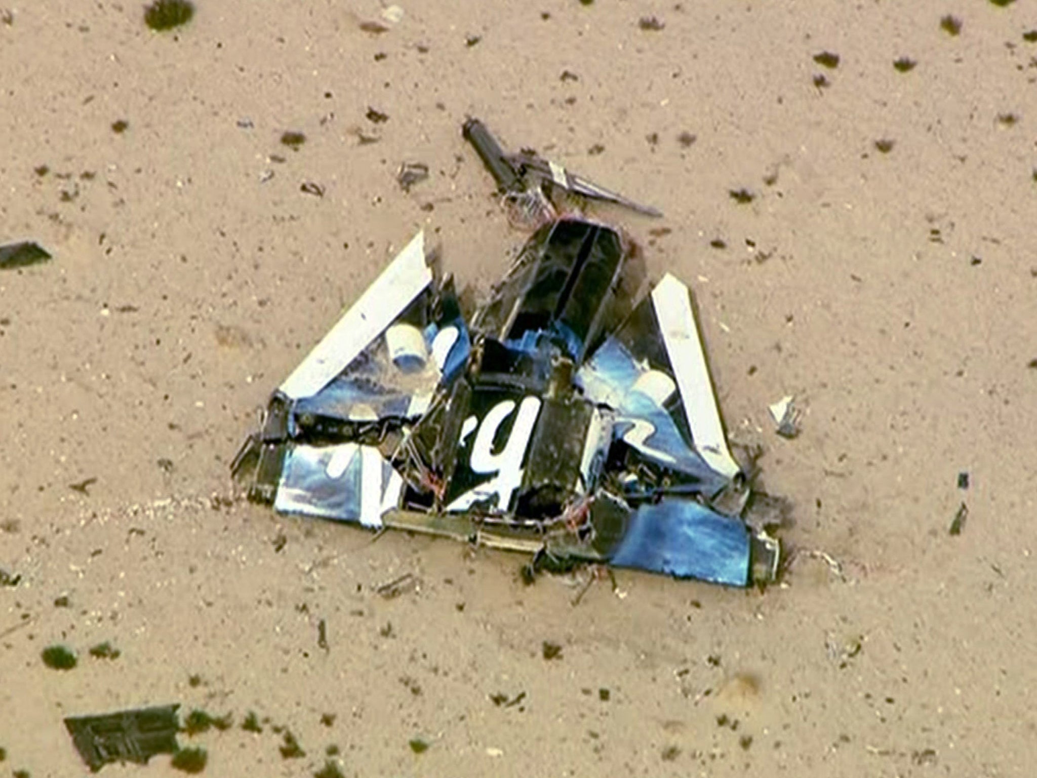 The suborbital passenger spaceship being developed by Richard Branson's Virgin Galactic crashed during a test flight on Friday at the Mojave Air and Space Port in California