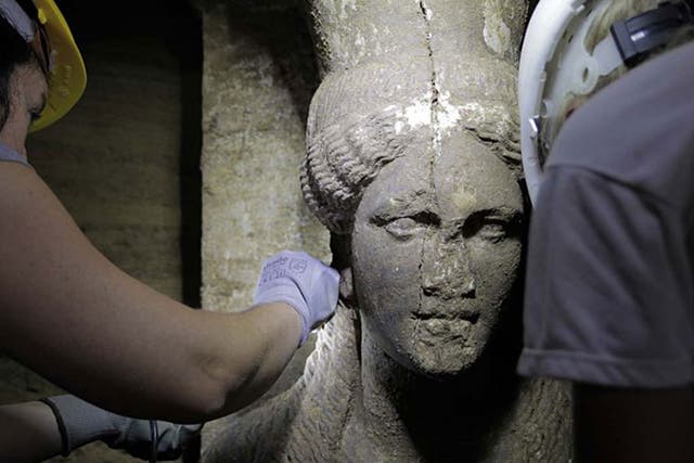 Archaeologists have found female marble statues standing more than 2m high, wearing tunics with rich folds