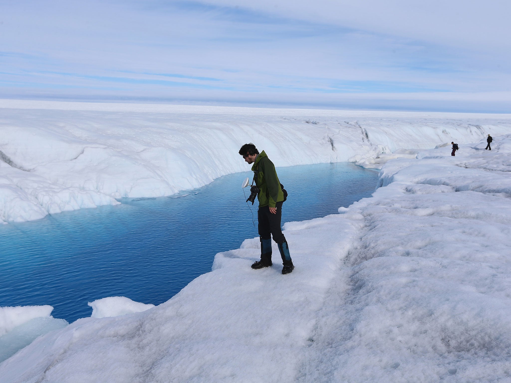 A glacial ice sheet in Greenland: global warming is melting ice and raising sea levels