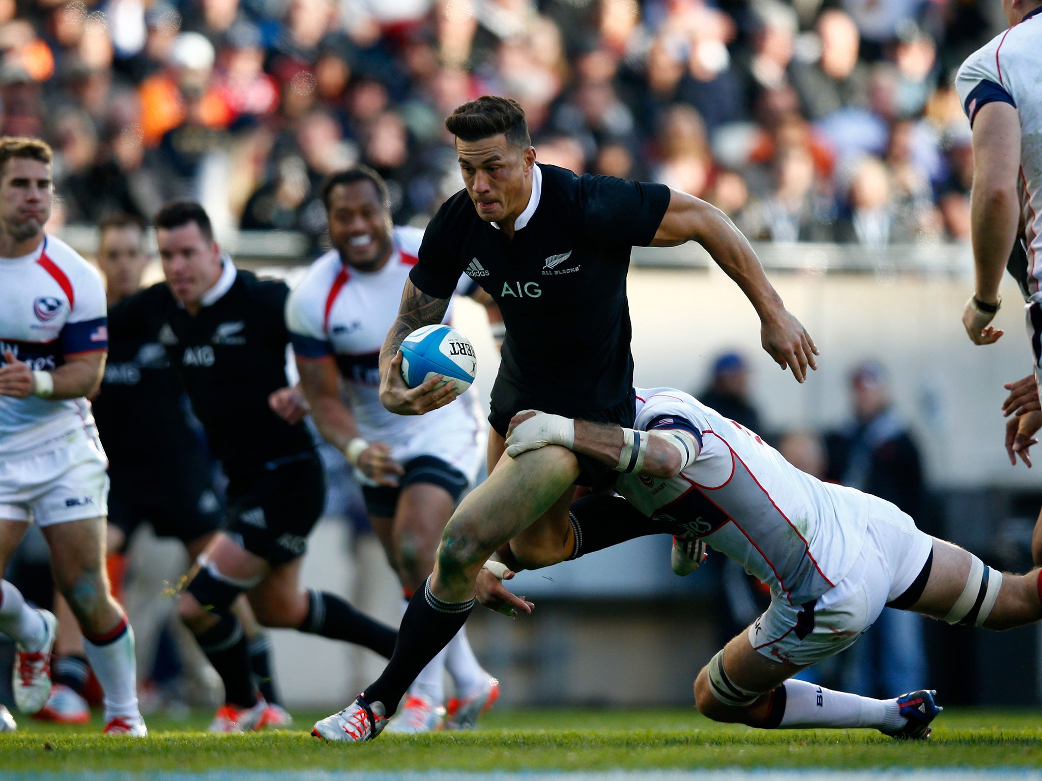 Sonny Bill Williams scored two tries for New Zealand, but ended the match early with a hip injury