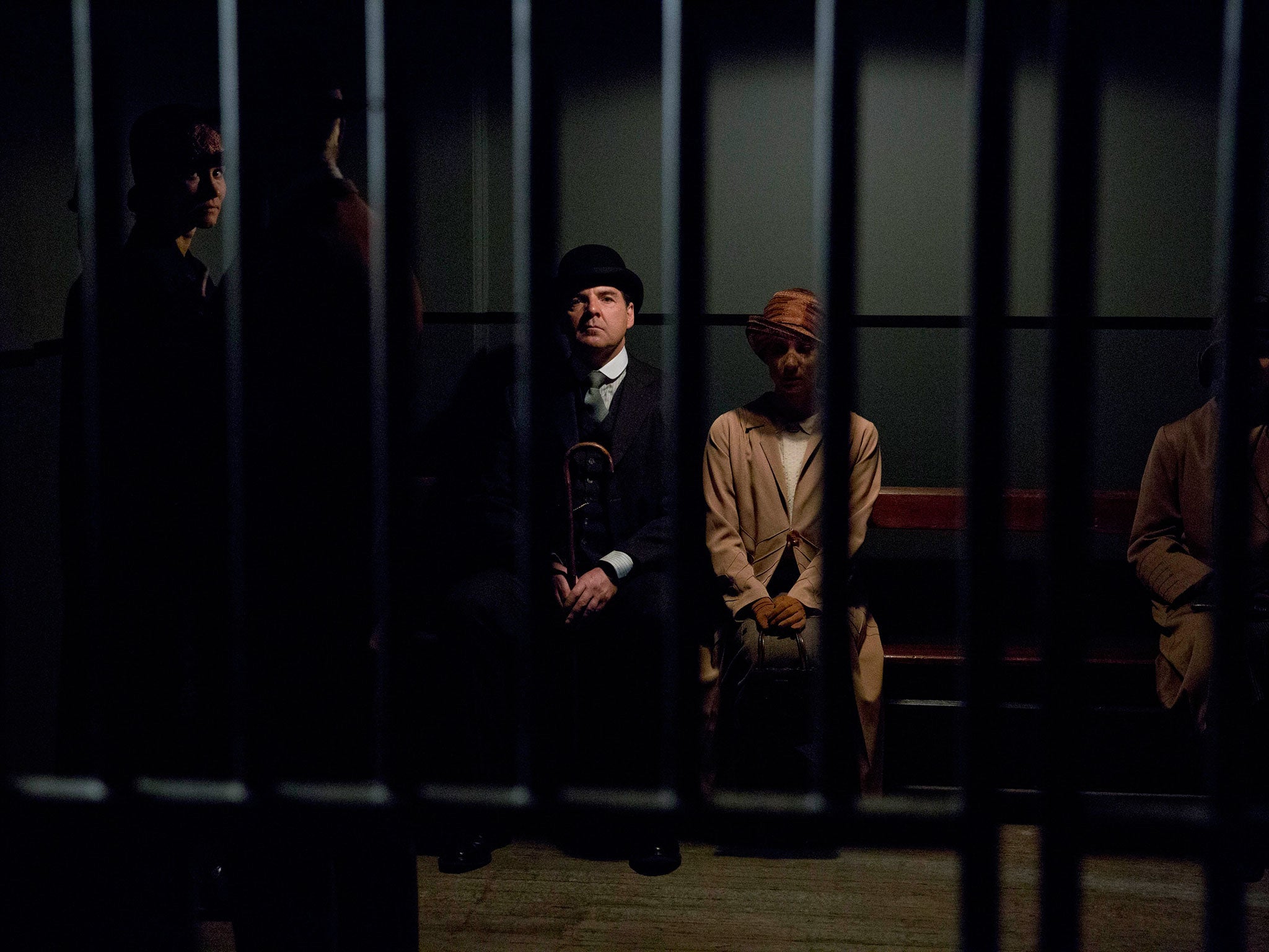 Mr Bates and Anna seen behind bars