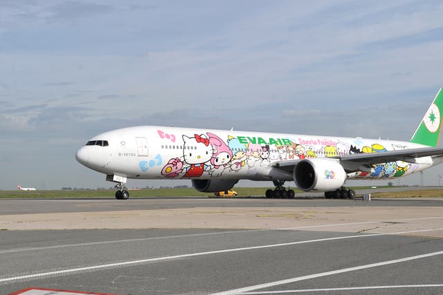 A special Fathers' Day Hello Kitty flight to nowhere was offered by EVA Air