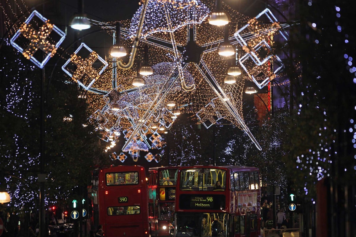Oxford Street Christmas lights explainer: when will they be turned on ...