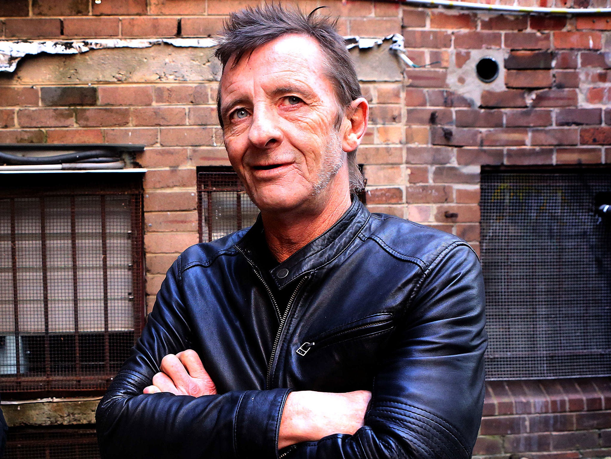 Phil Rudd 2024 - Tabby Faustine