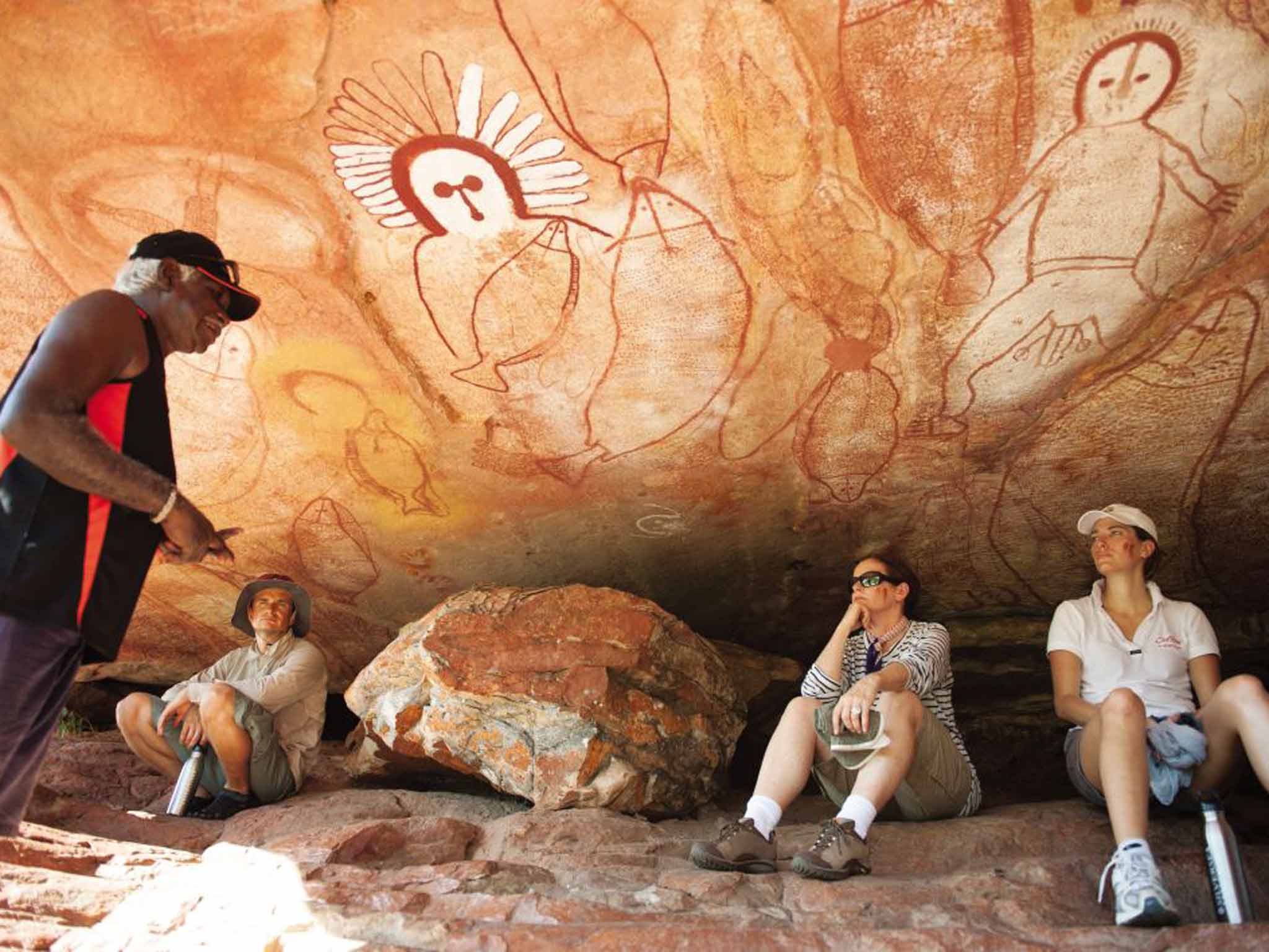 A guide explains Aboriginal rock art