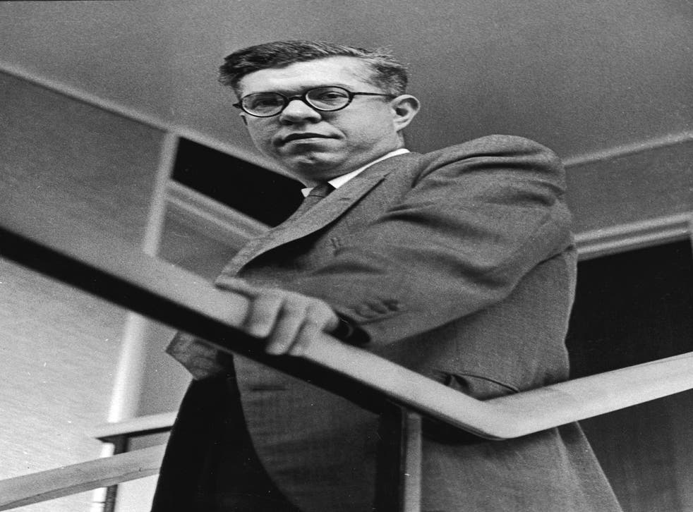 Which scientific phrase was first uttered by the astronomer Fred Hoyle on BBC radio in 1949?