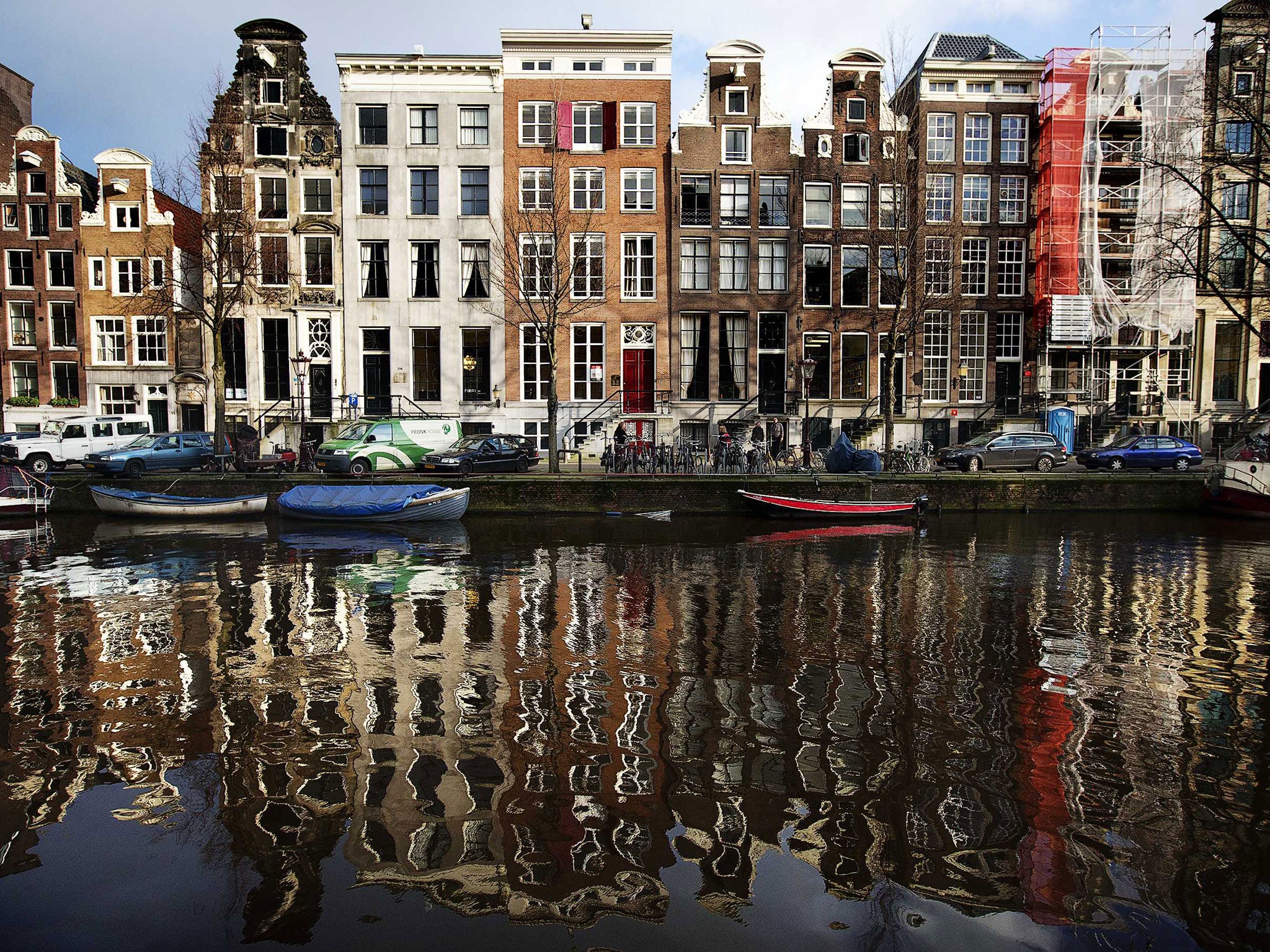Amsterdam is attracting British buyers