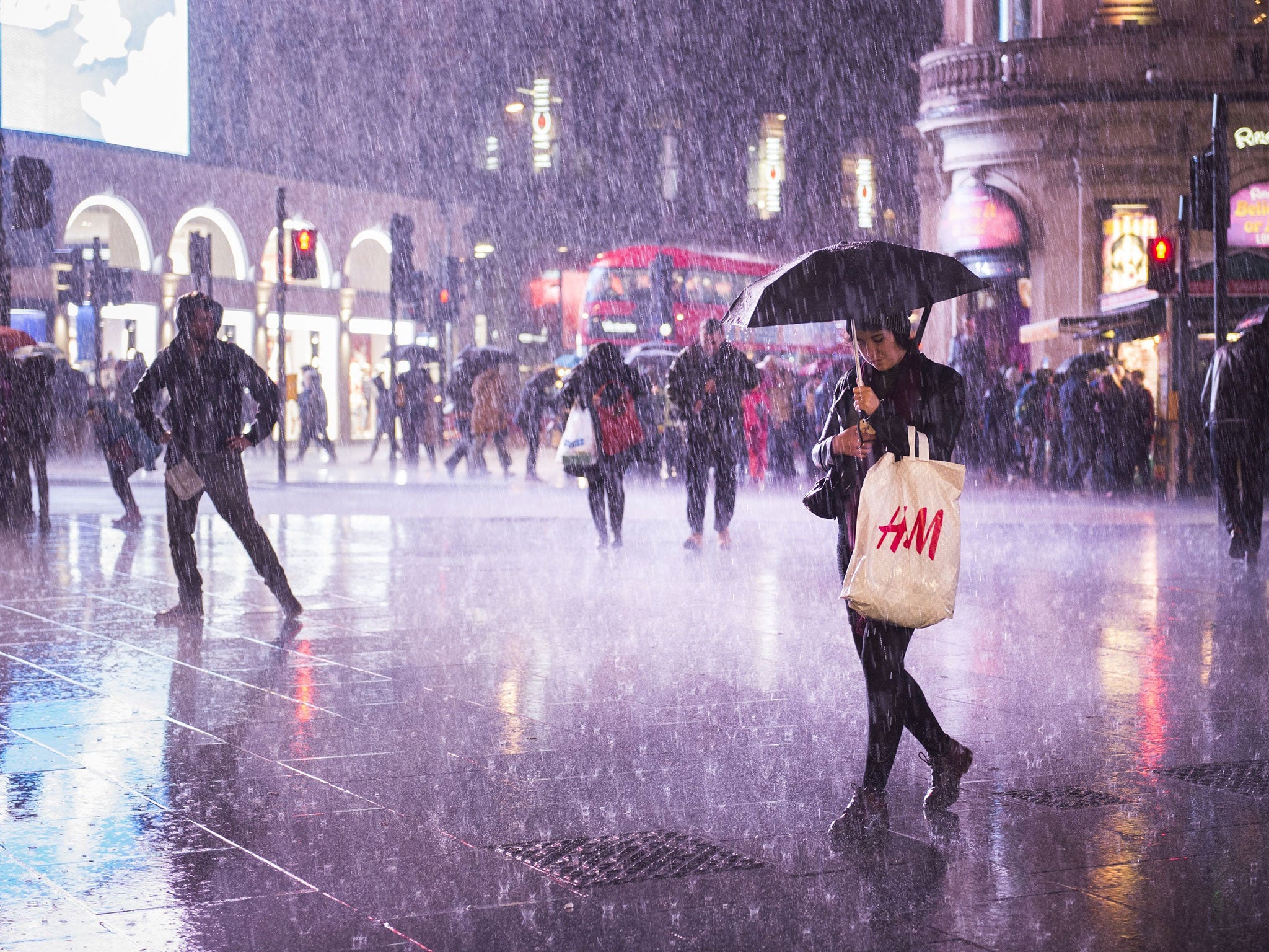 Uk Weather Flood Warnings Issued As Forecasters Predict A Month Of Storms Wind And Heavy Rain