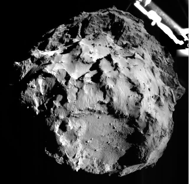 The surface of comet 67P as photographed by the descending Philae lander.