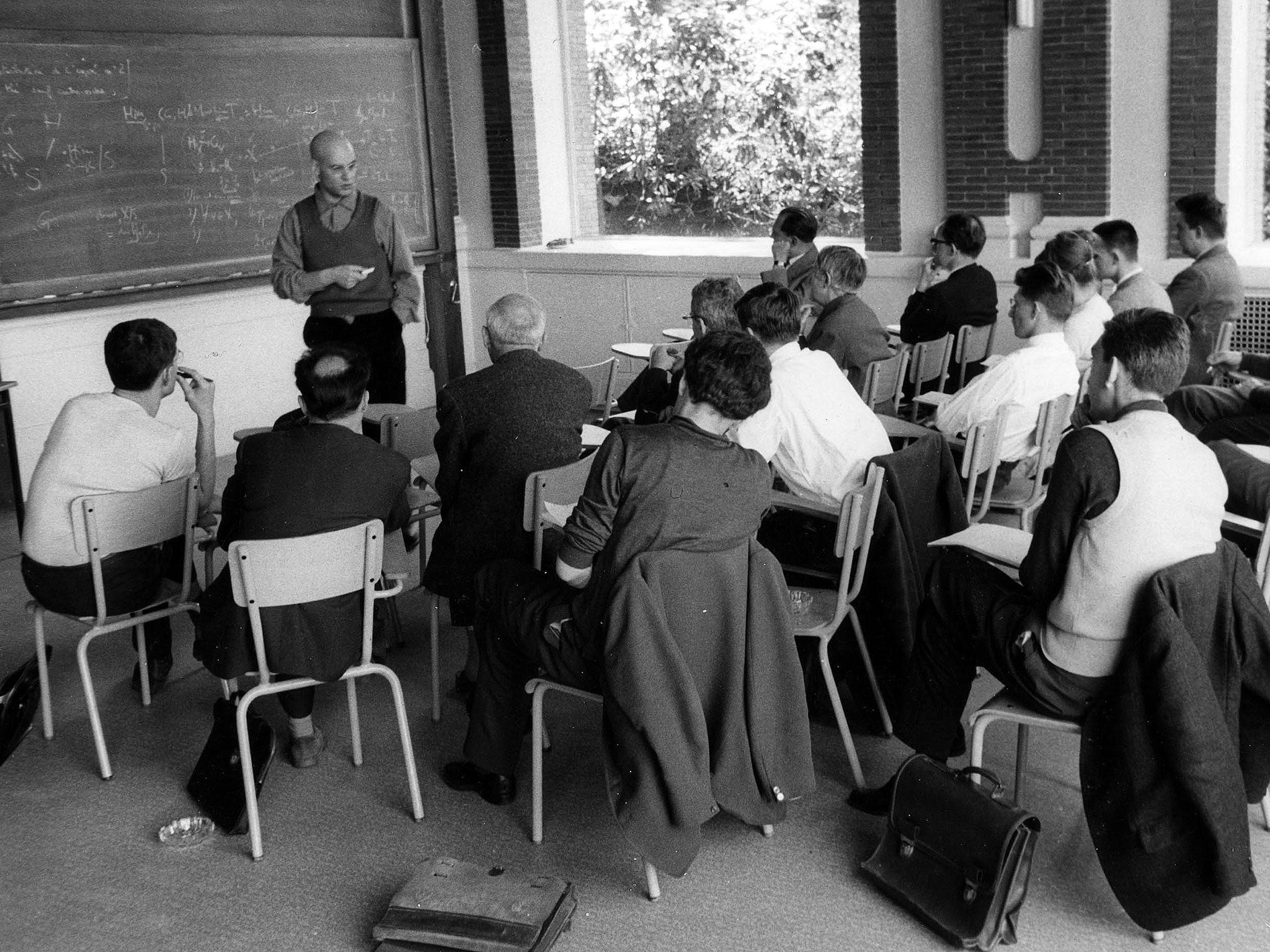 Grothendieck teaching at the IHES in the 1960s; he left when he learned that the Institute was receiving funding from the French defence ministry