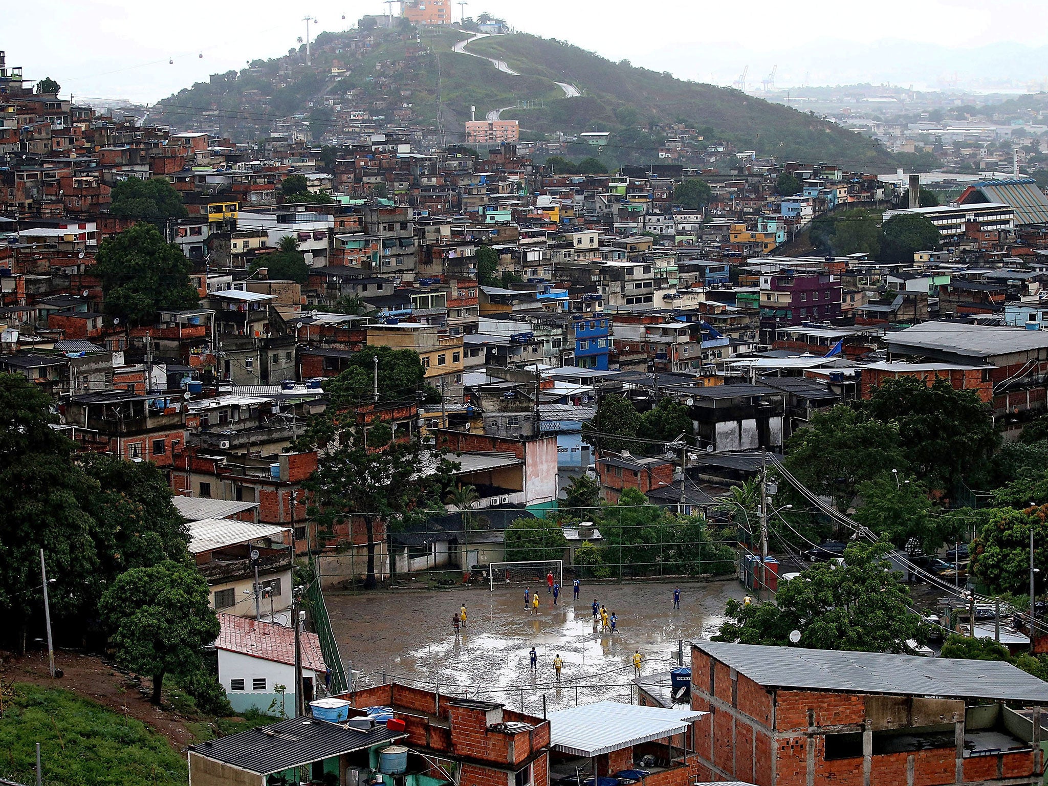 The Complexo do Alemao favela in Rio de Janeiro is a good example of urban planning, says a leading scientist