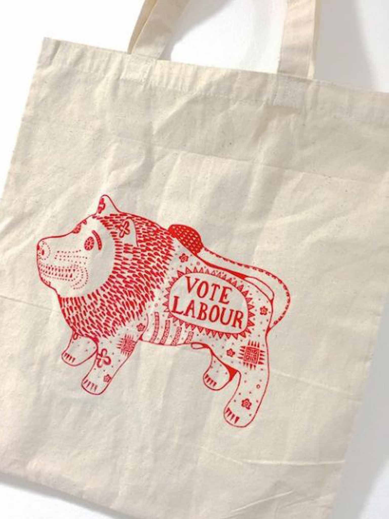 Roar appeal: Grayson Perry's lion bag, which is available to Labour supporters for £19